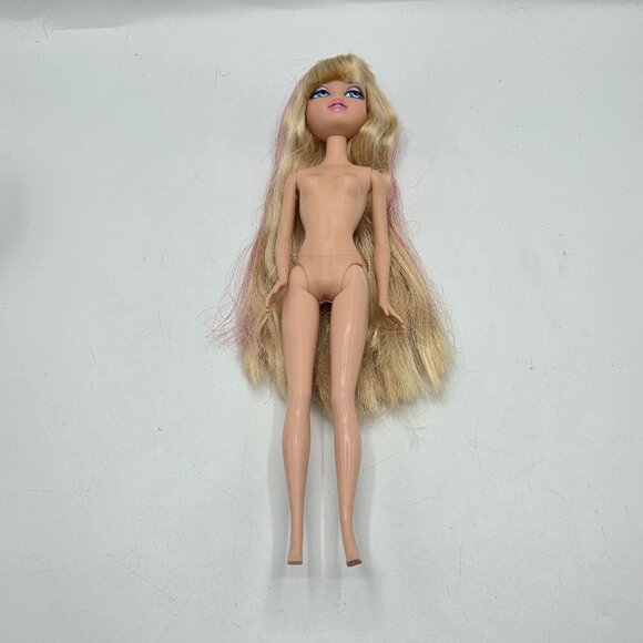 Bratz Cloe Featherageous Doll Head On Barbie Body Franken Doll - Picture 6 of 7